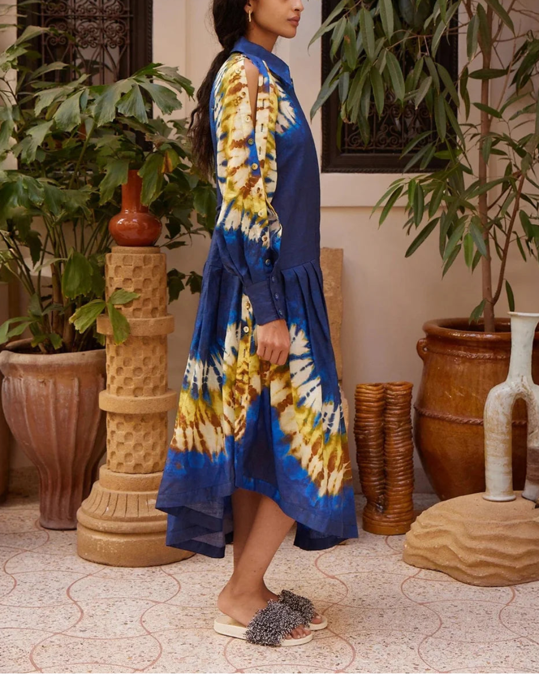 ALEMAIS martine shirtdress navy on figure side