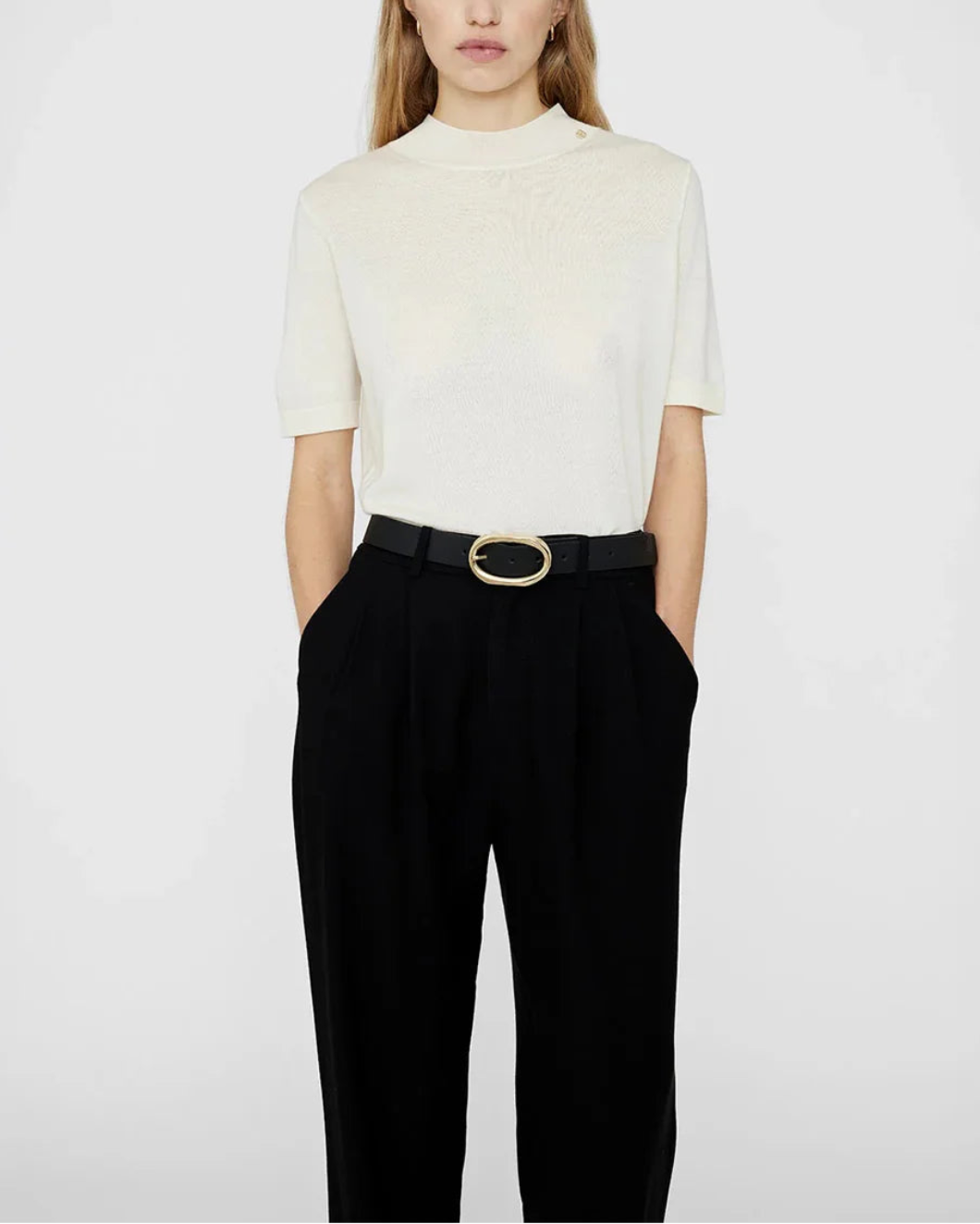 ANINE BING small signature link belt gold/black on figure front