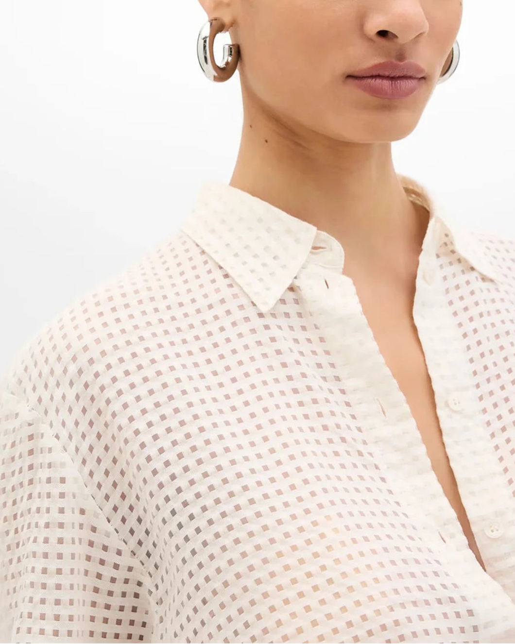 ANOTHER TOMORROW Gingham Blouse off white on figure front detail