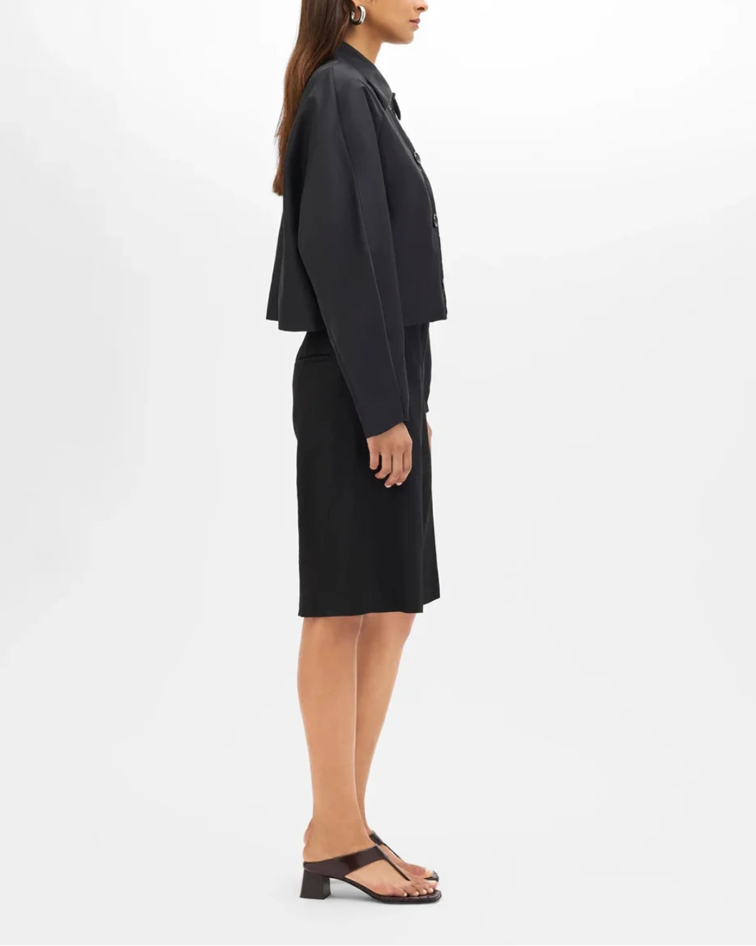 ANOTHER TOMORROW Short Balmacaan black on figure side