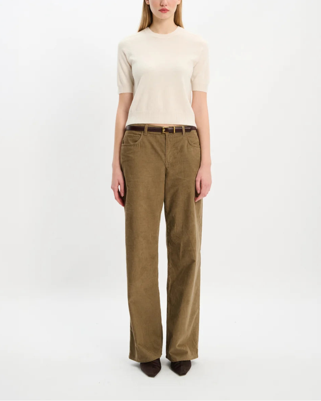 ARCH 4 Evie tee ivory on figure front