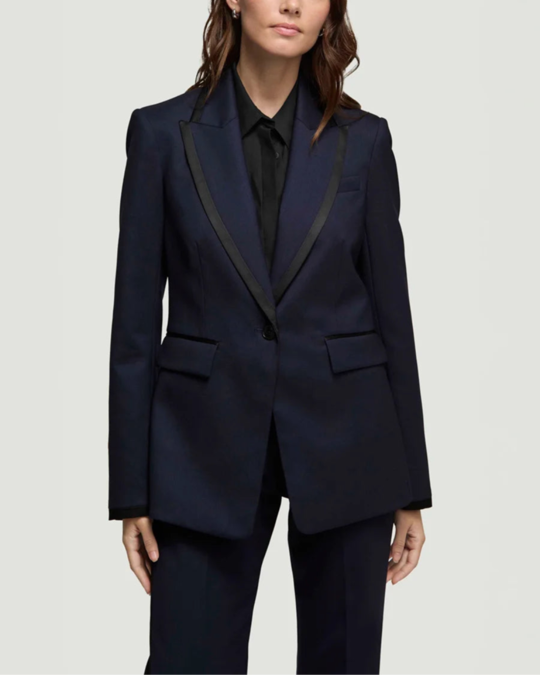 ARGENT colorblocked sculpted blazer midnight black on figure front