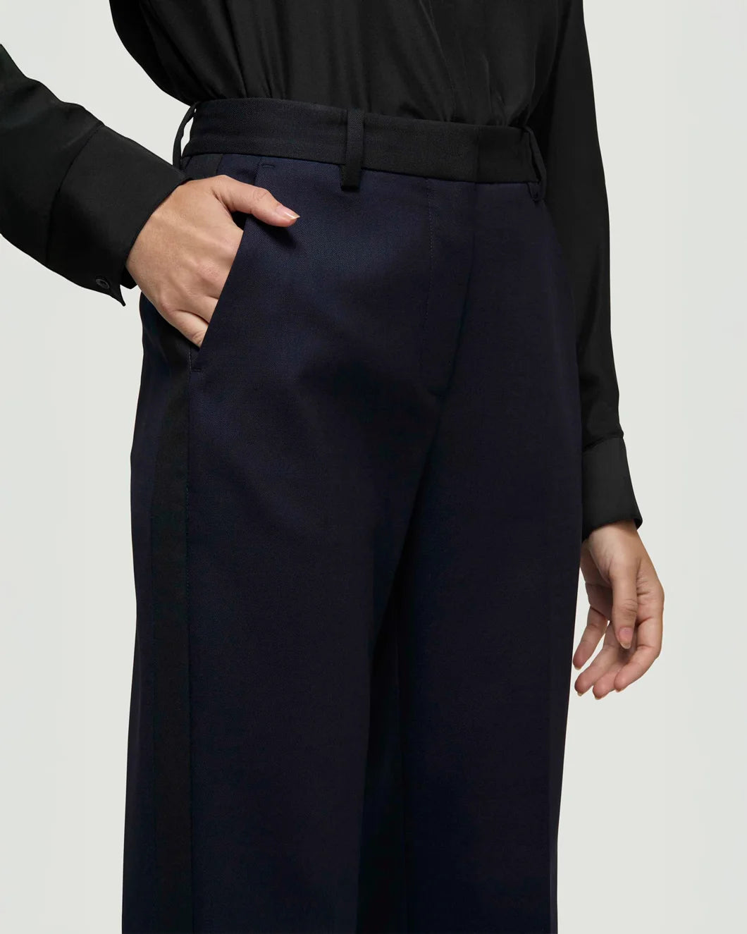 ARGENT colorblocked tuxedo trouser midnight black on figure side detail