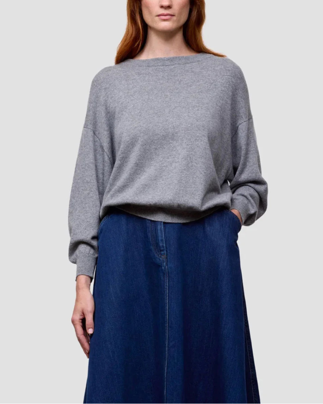 BEGG X CO Iris Crew Sweater Grey Flannel on figure front 1