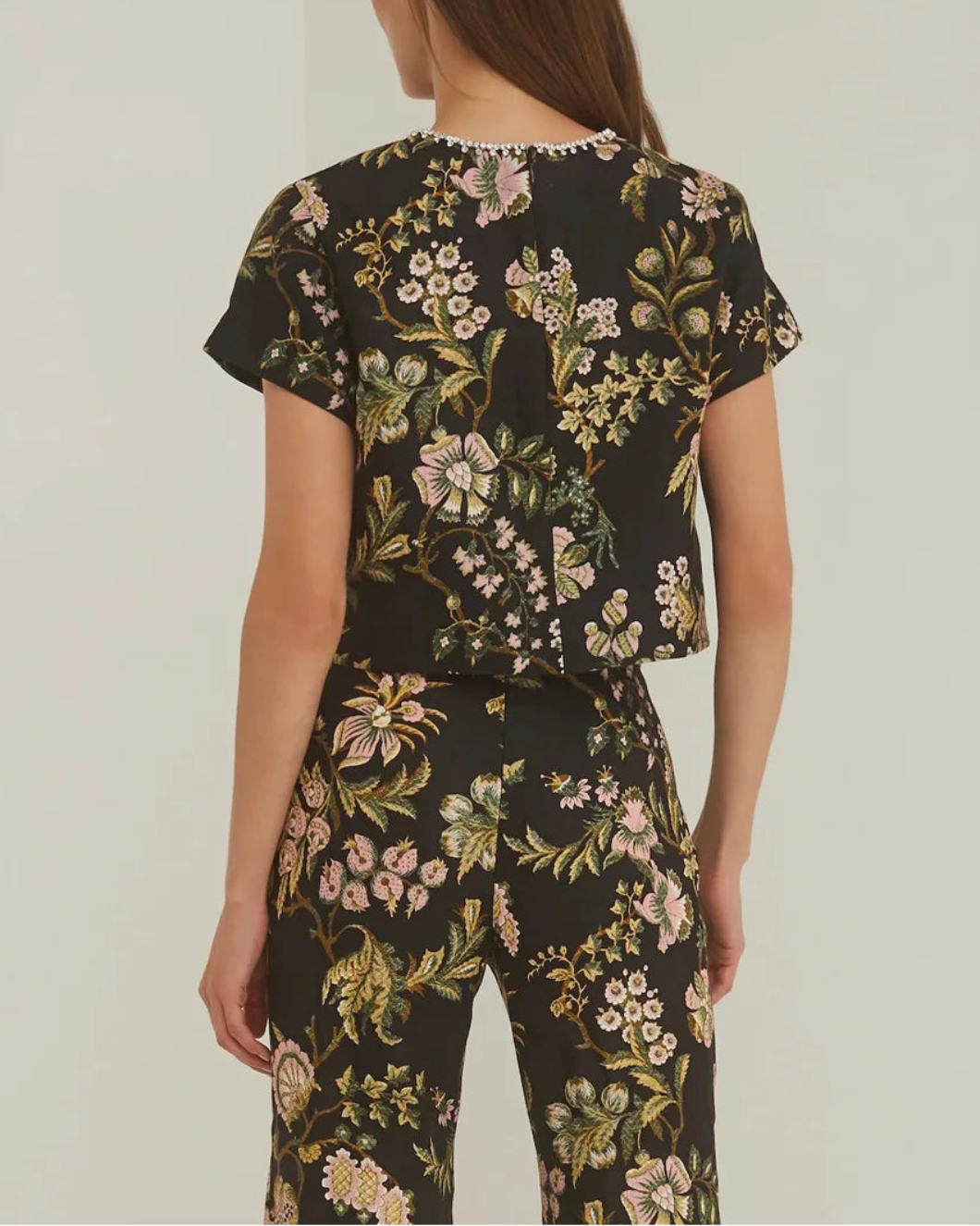 CARA CARA hudson top black on figure back