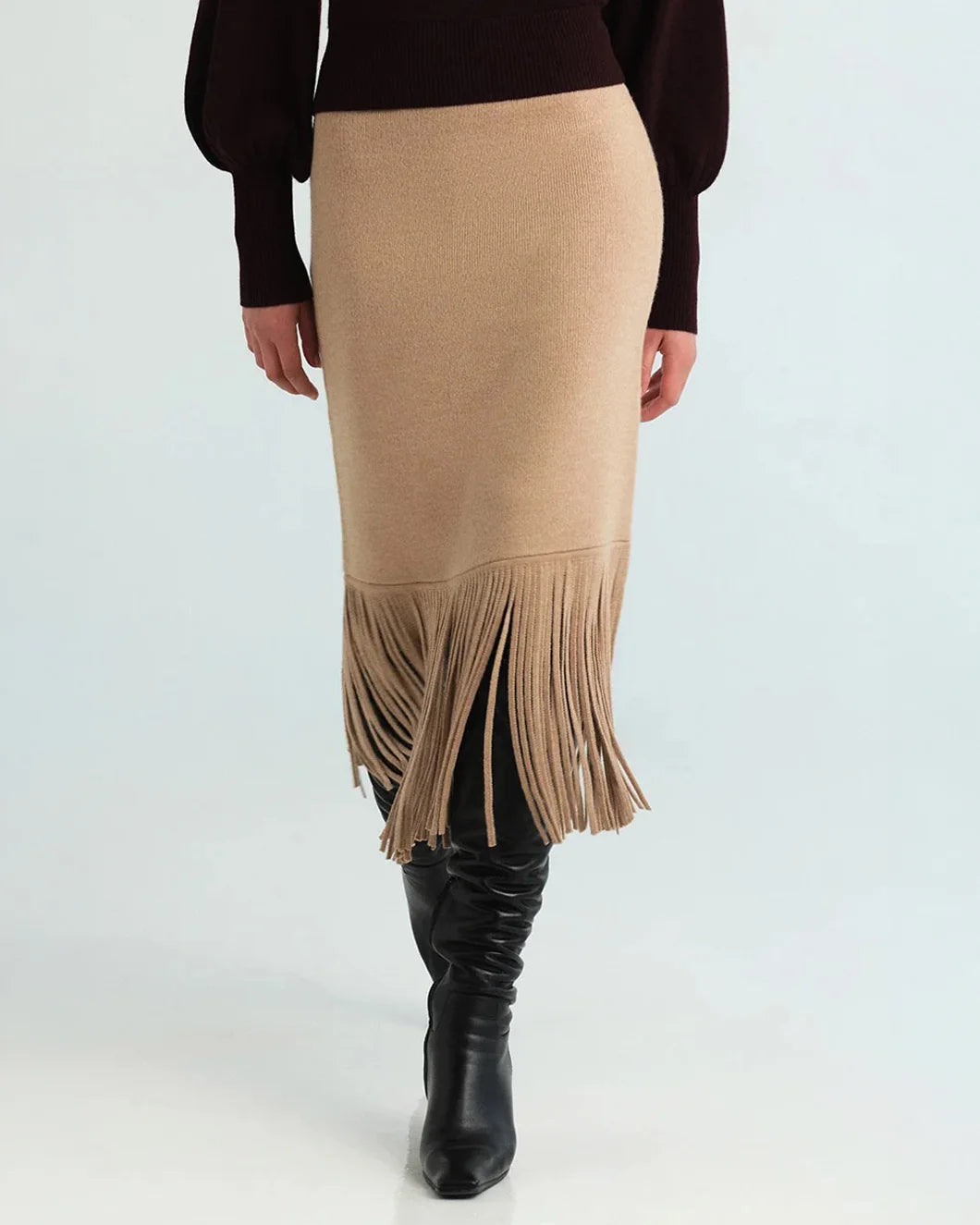 CARA CARA Delphi Skirt camel on figure front