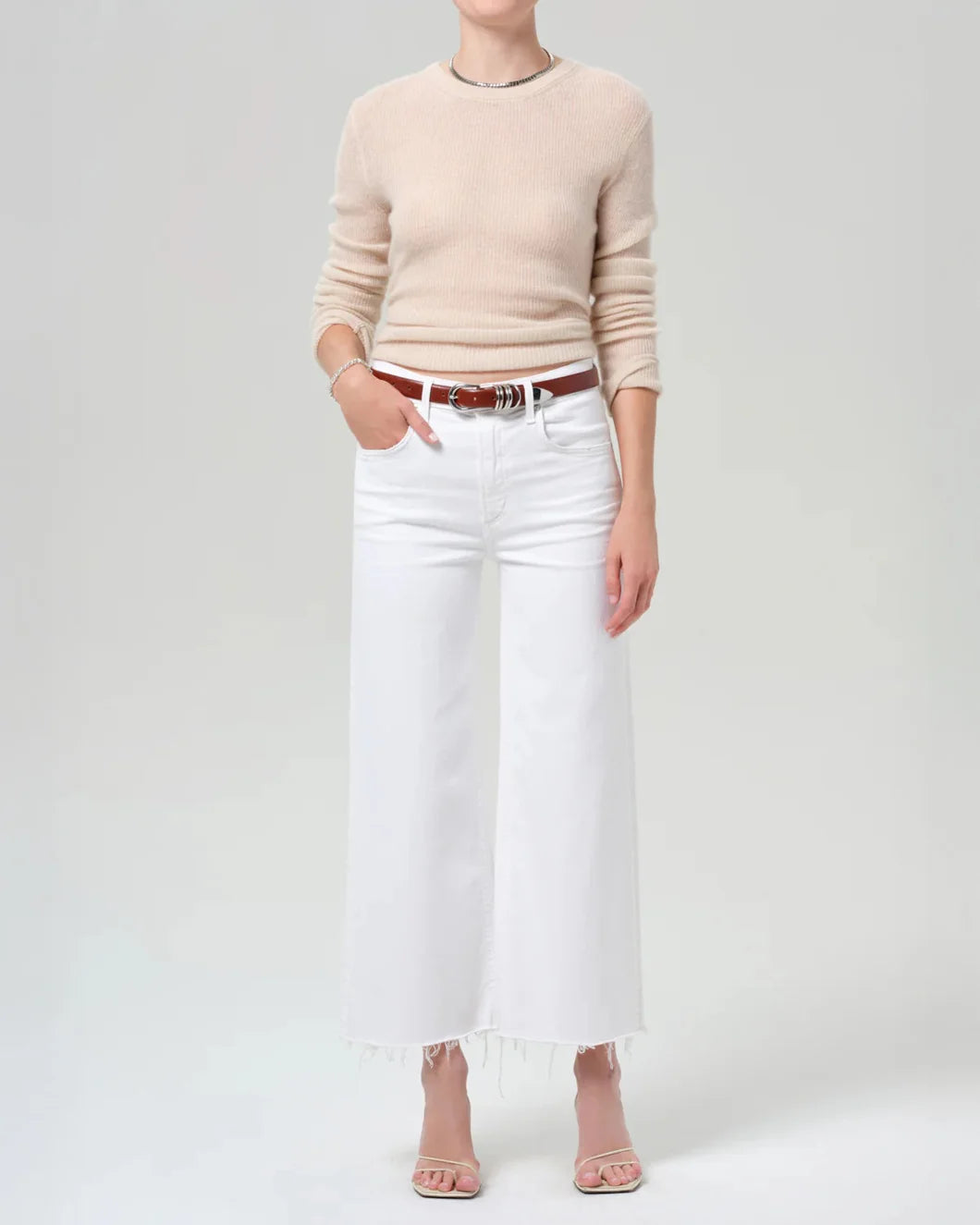 CITIZENS OF HUMANITY lyra wide leg crop soft white on figure front