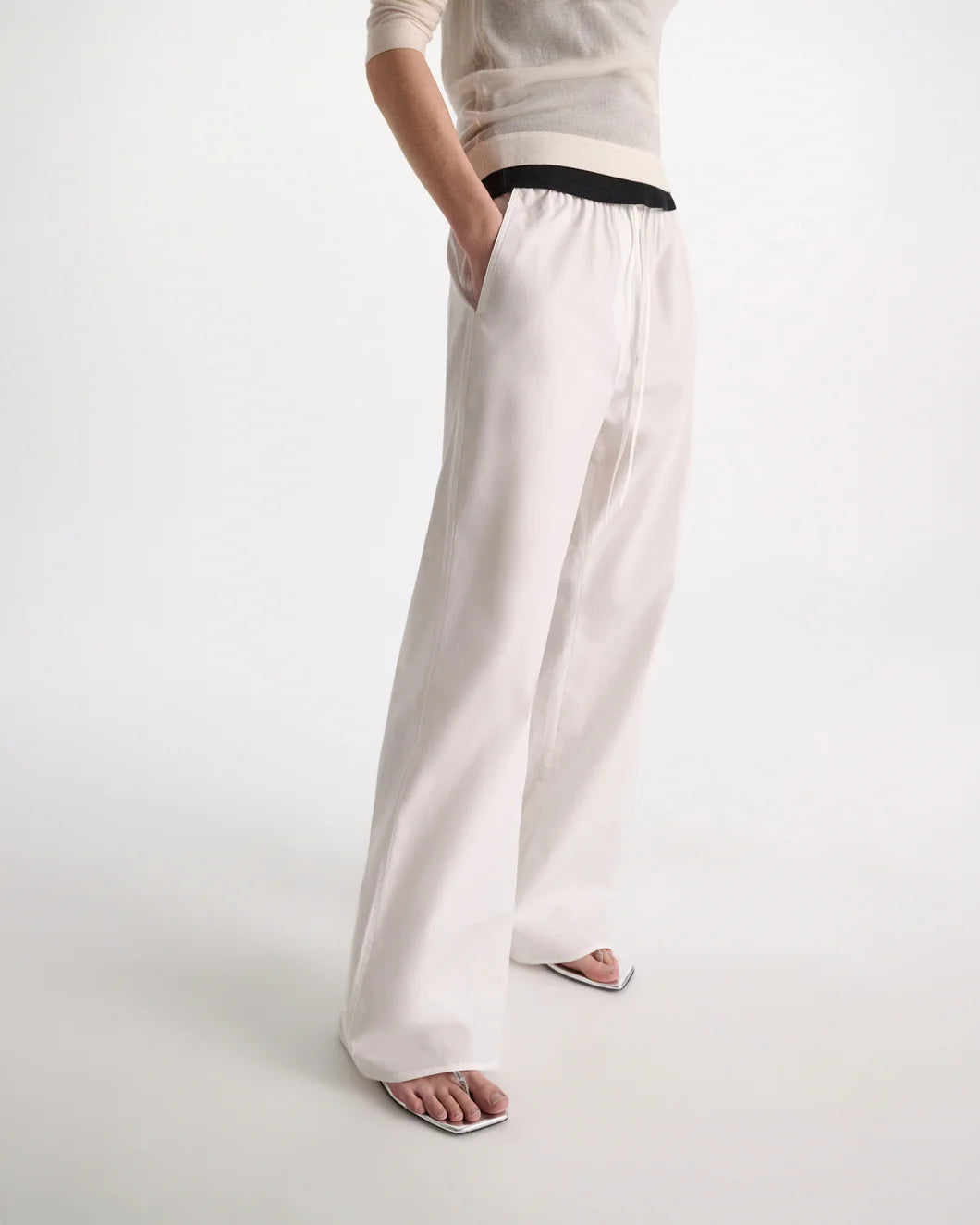 DOROTHEE SCHUMACHER Poplin Power II Pants white on figure side