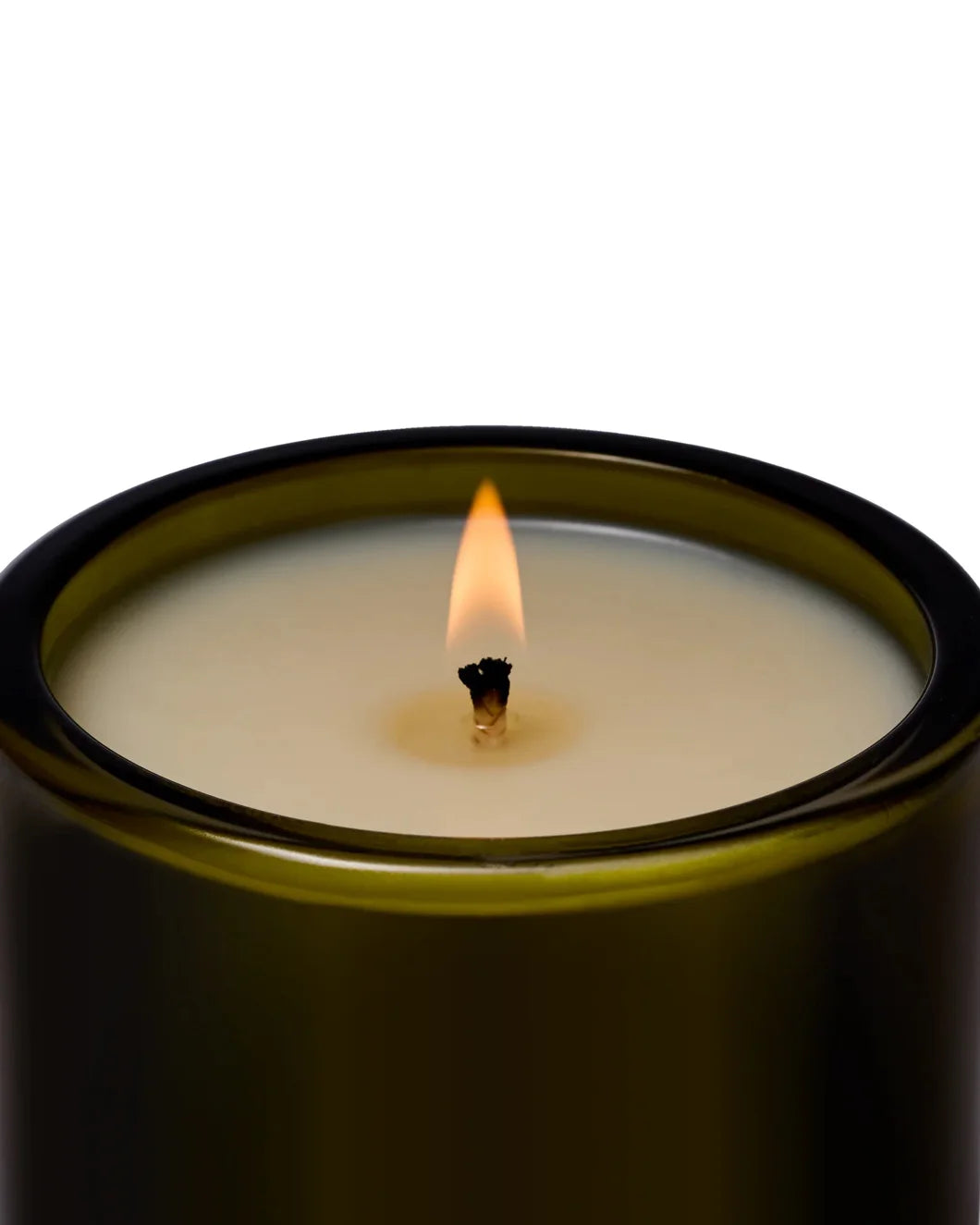 FLAMINGO ESTATE douglas fir vetiver candle detail