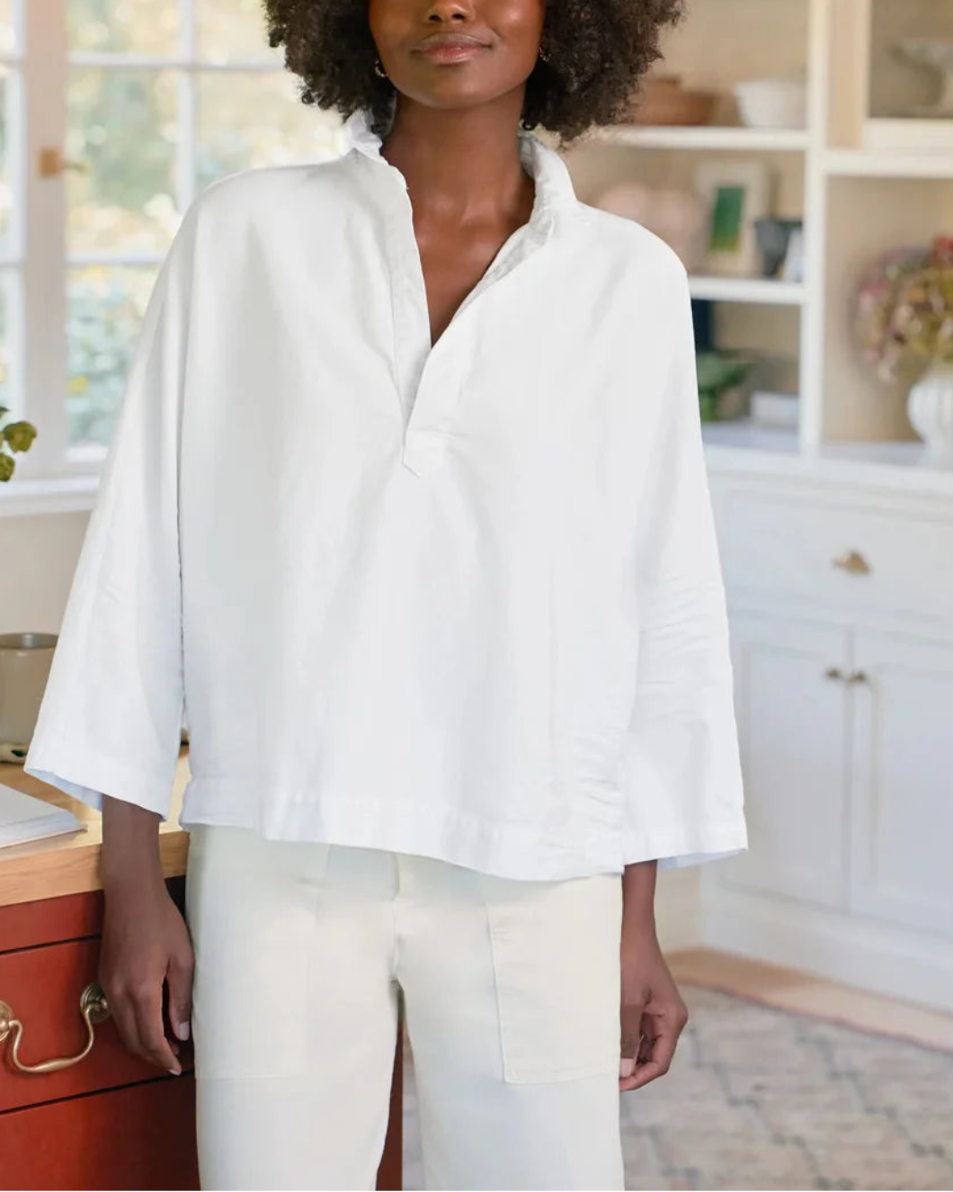 FRANK AND EILEEN popover shirt white on figure front 3
