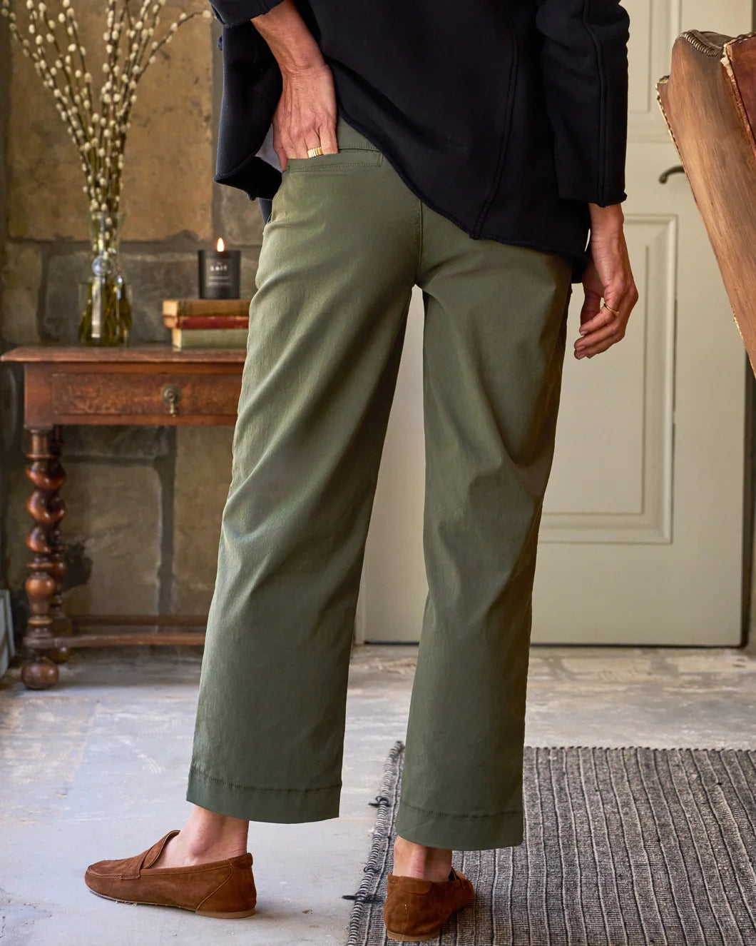 FRANK AND EILEEN westport pant green on figure back