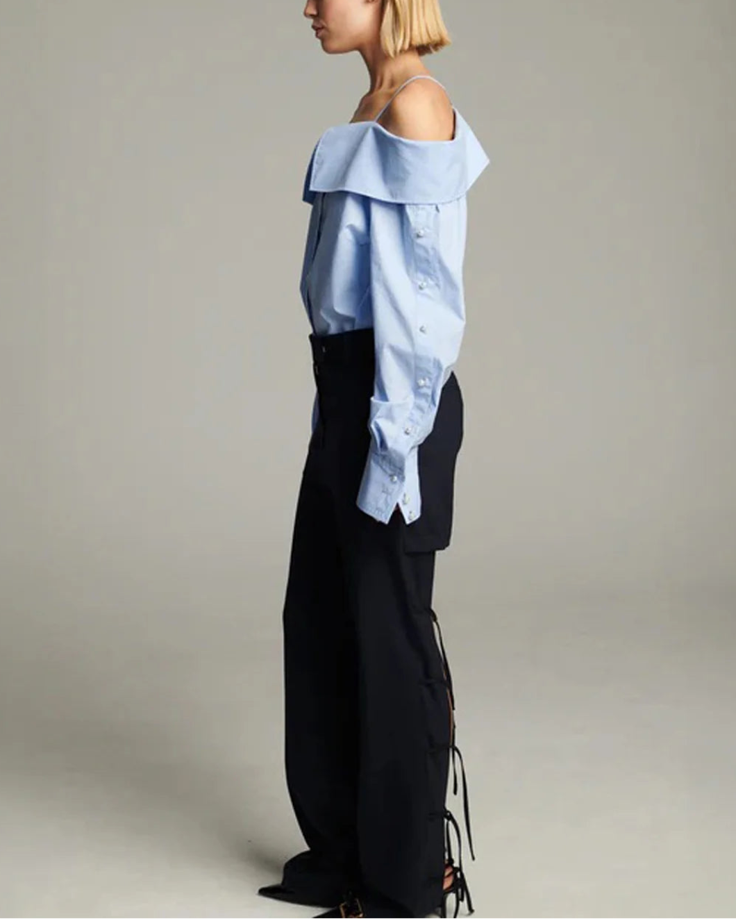 FRENKEN Snap Spagetti Strap Shirt Light Blue on figure side