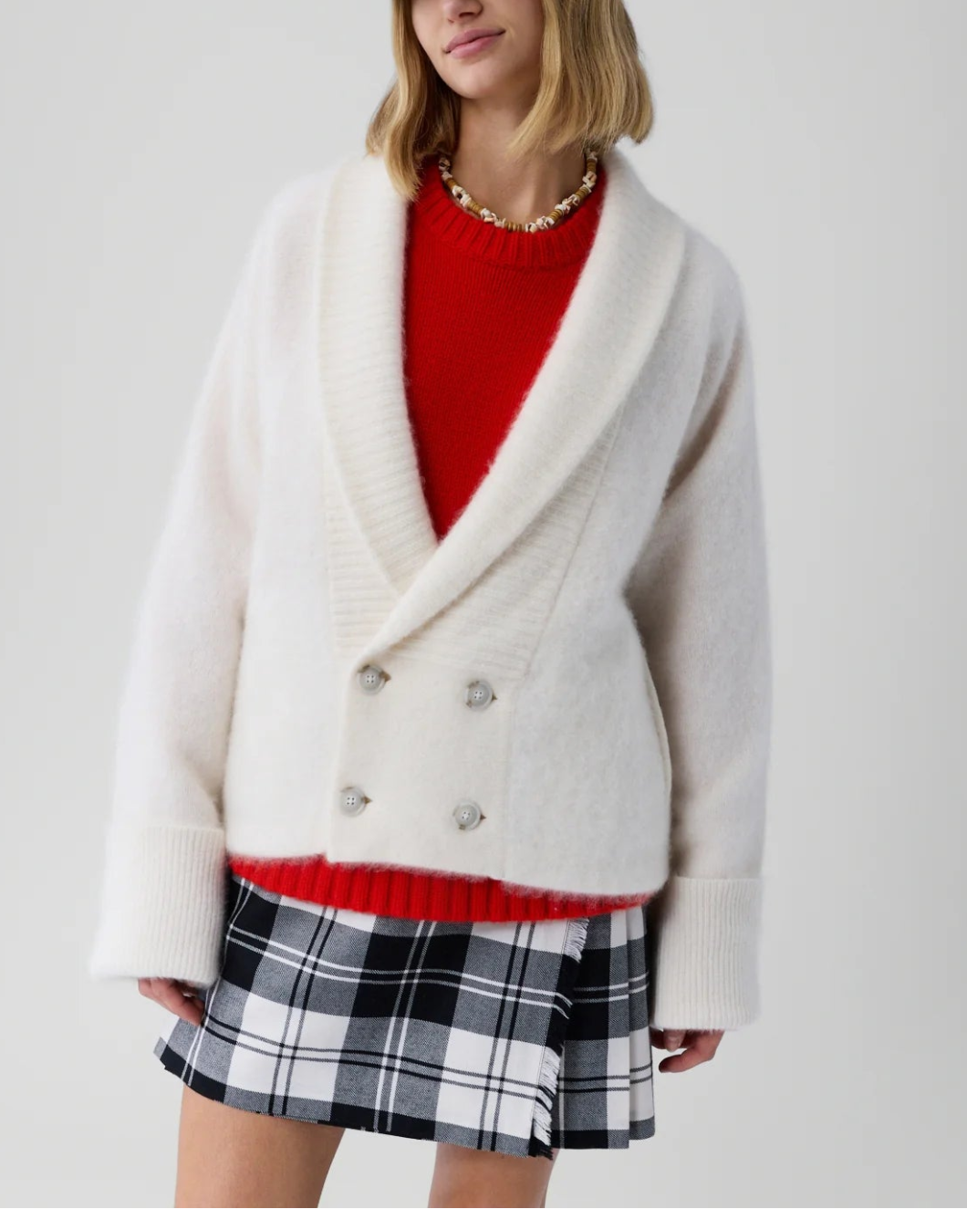 GUEST IN RESIDENCE grizzly le jacket cream on figure front