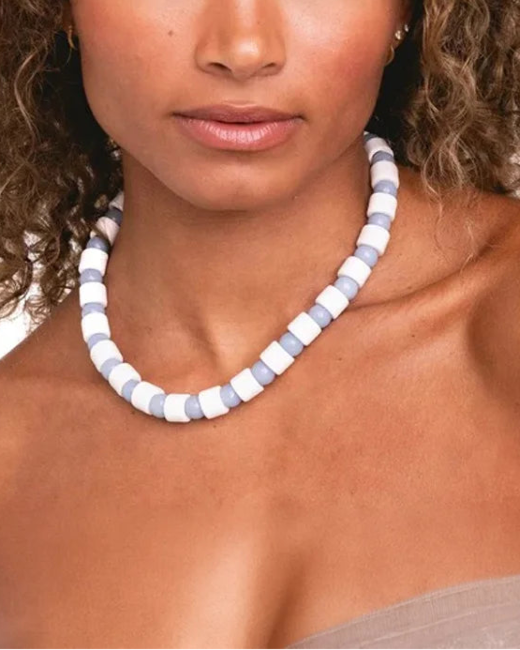 HER NEW TRIBE Blank & Blue Lace Agate Sundry Bead One Necklace on figure front