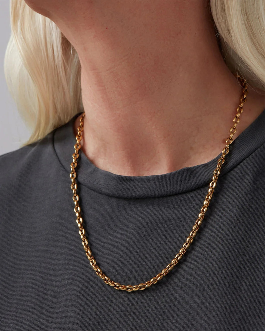 JENNY BIRD Dhani chain gold on figure front