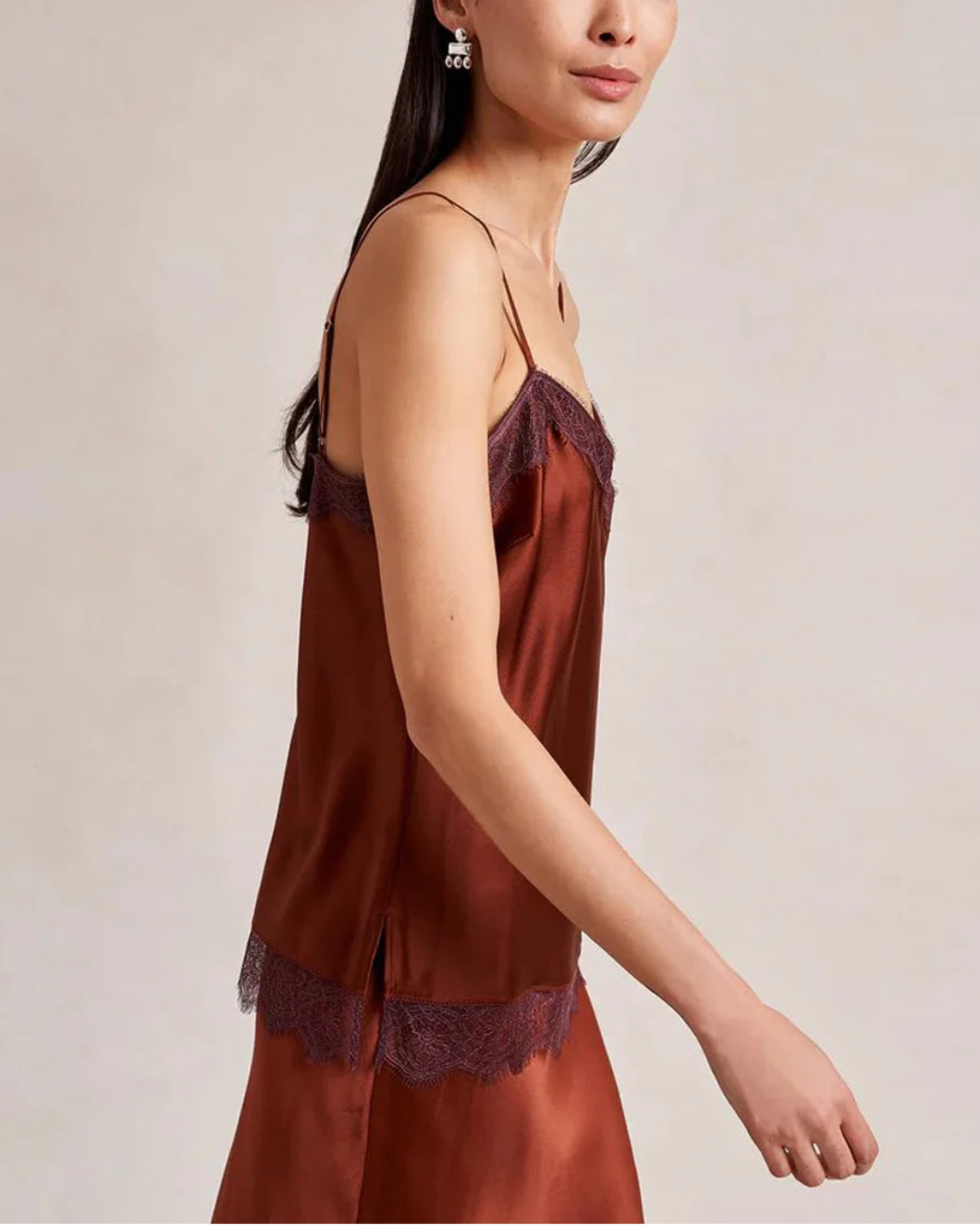 LA LIGNE demi camisole rust on figure side