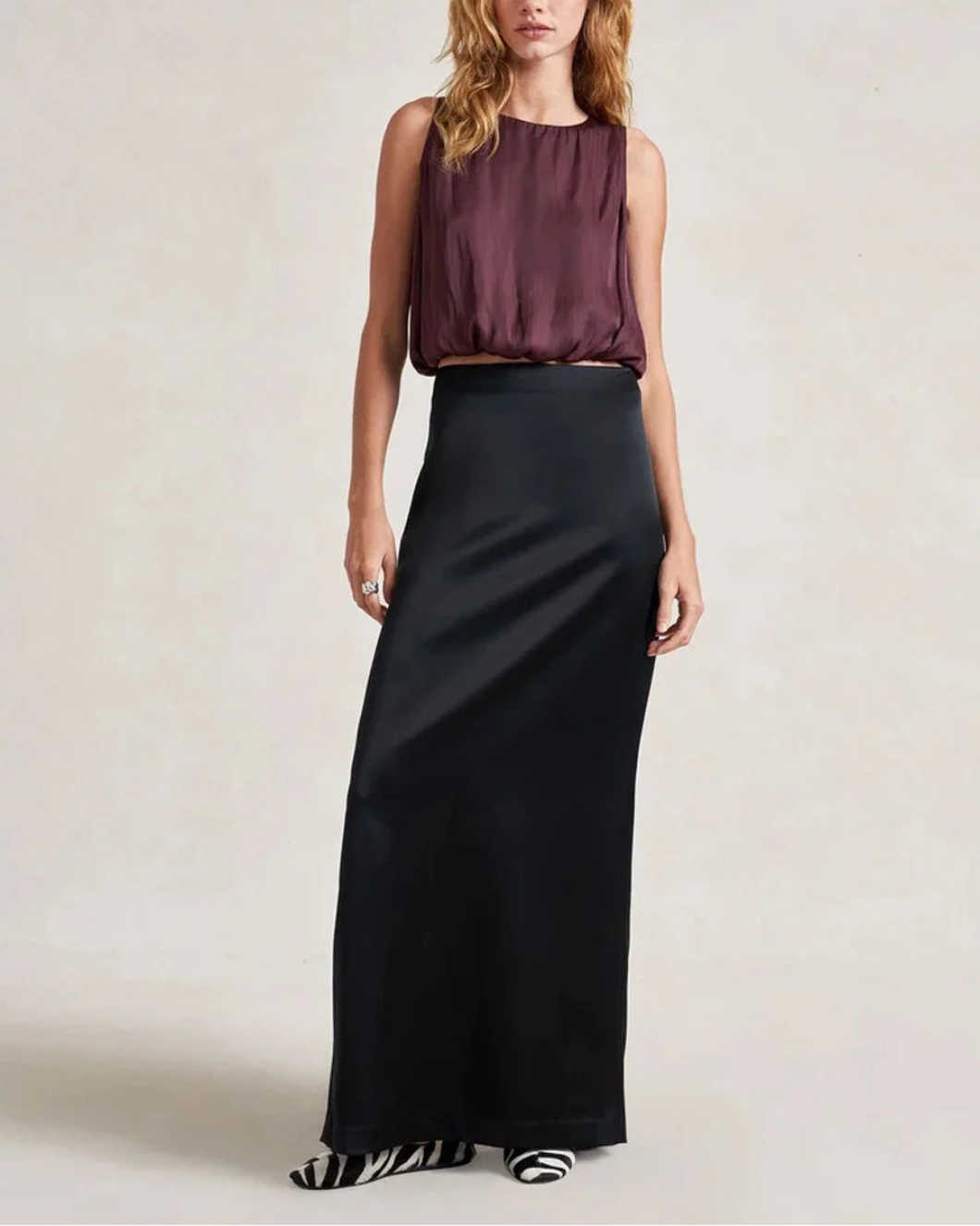 LA LIGNE Fleur Top Port on figure front