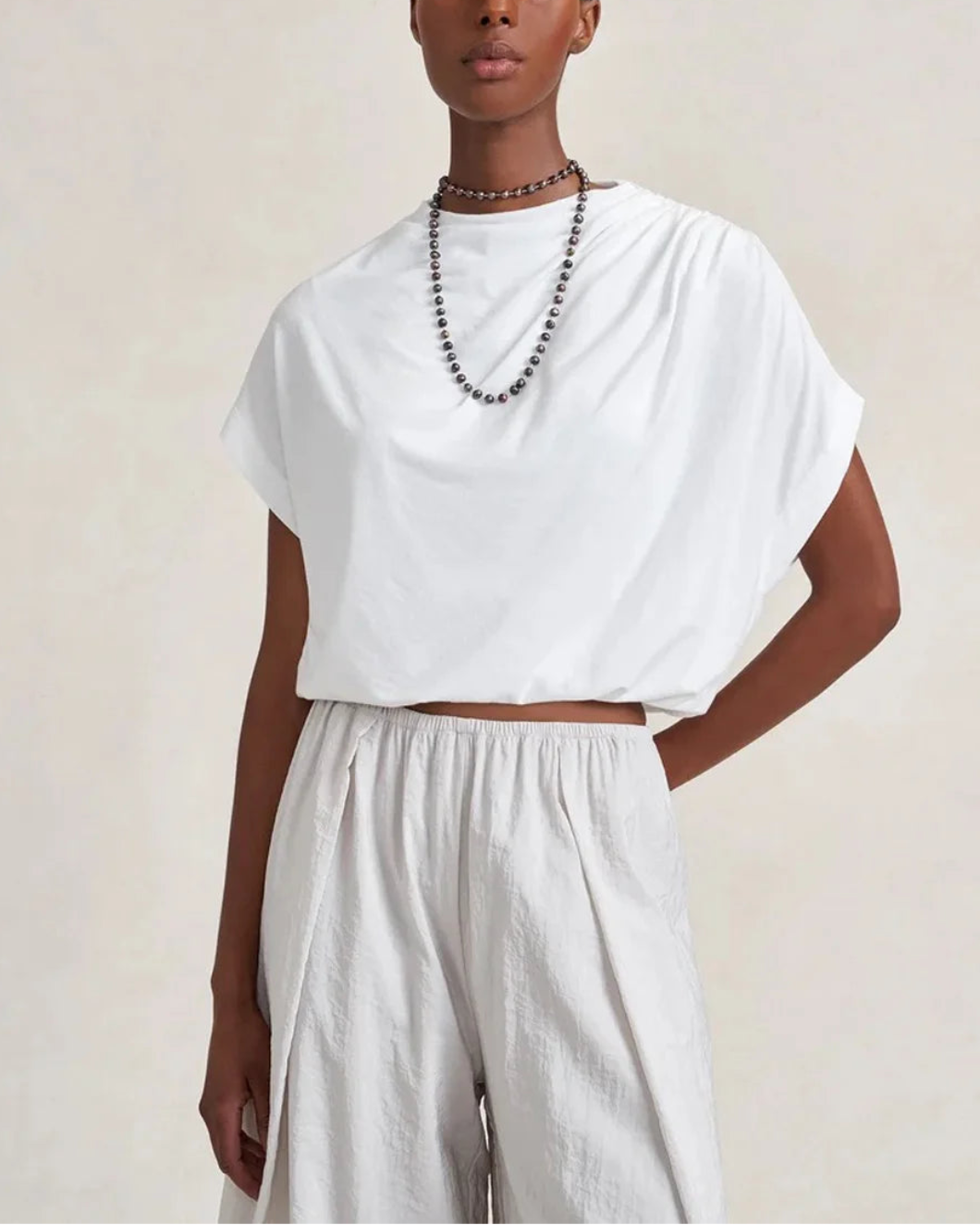 LA LIGNE Milla Top white on figure front