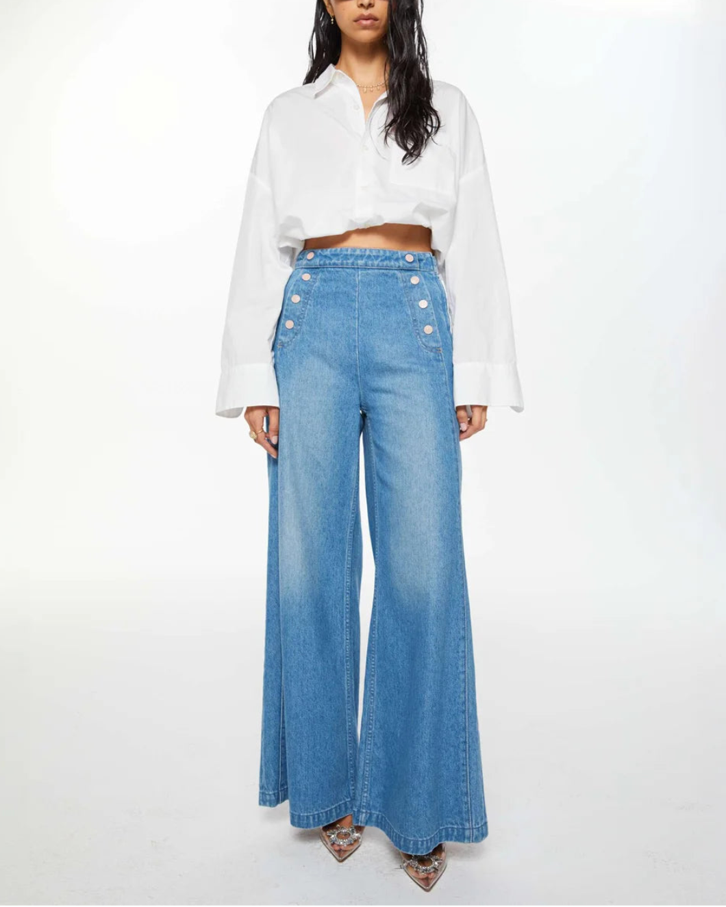 MOTHER The Sugar Cone Sailor sneak blue jeans on figure front