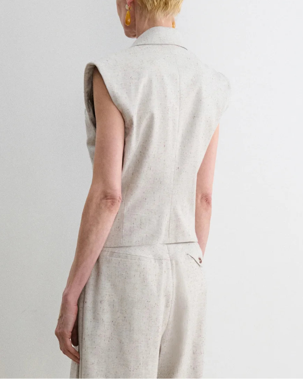 RACHEL COMEY Comeau vest grey on figure back 
