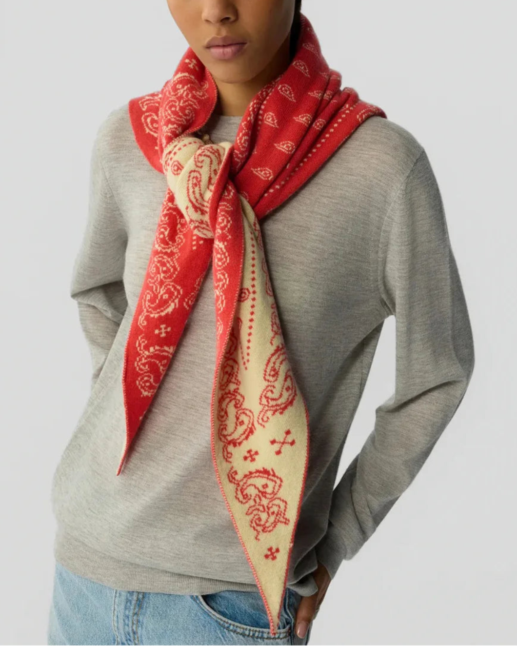 GUEST IN RESIDENCE wild rag scarlet/mist on figure front