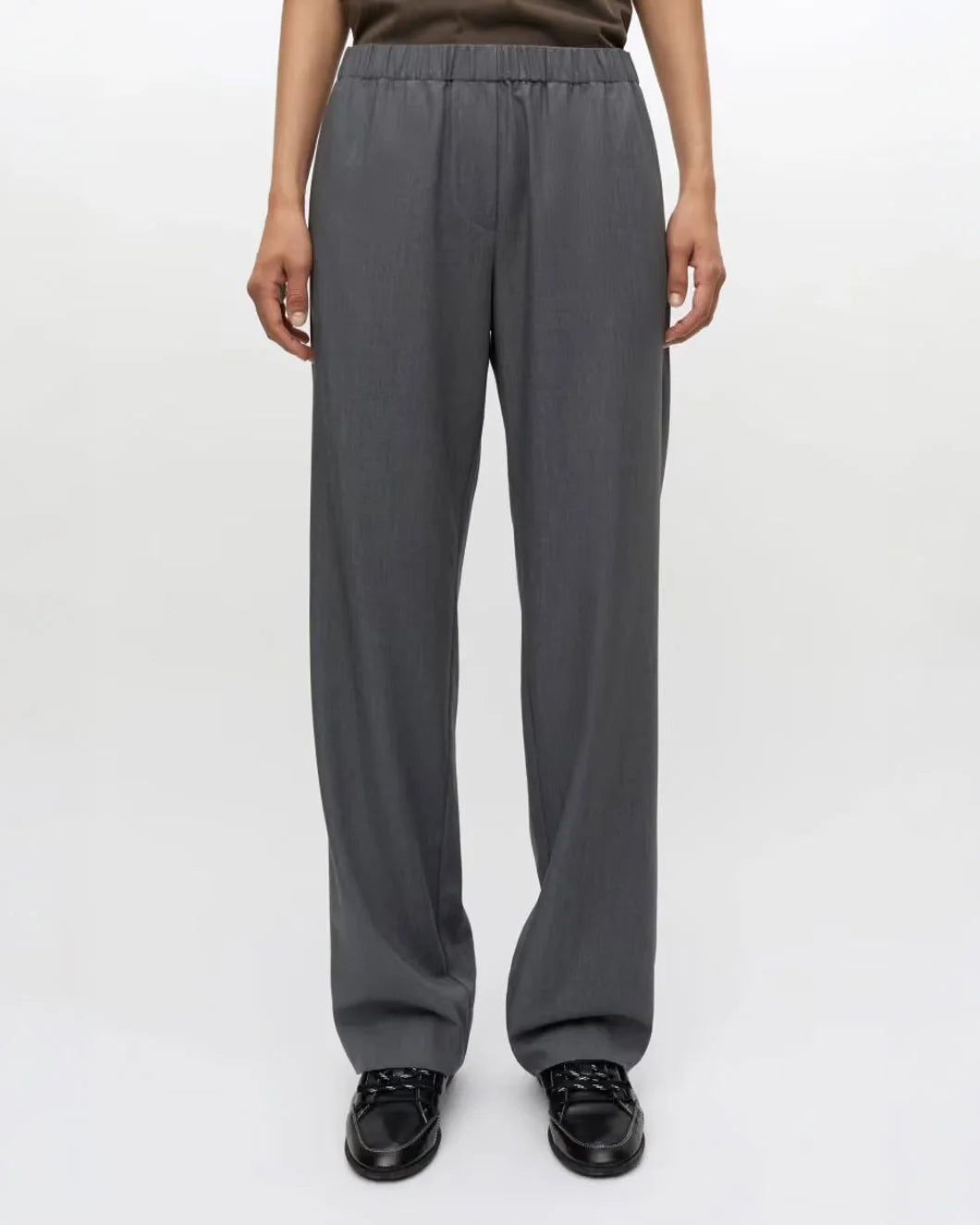 SAMSOE SAMSOE Sahoys Straight Trousers grey mel on figure front 1