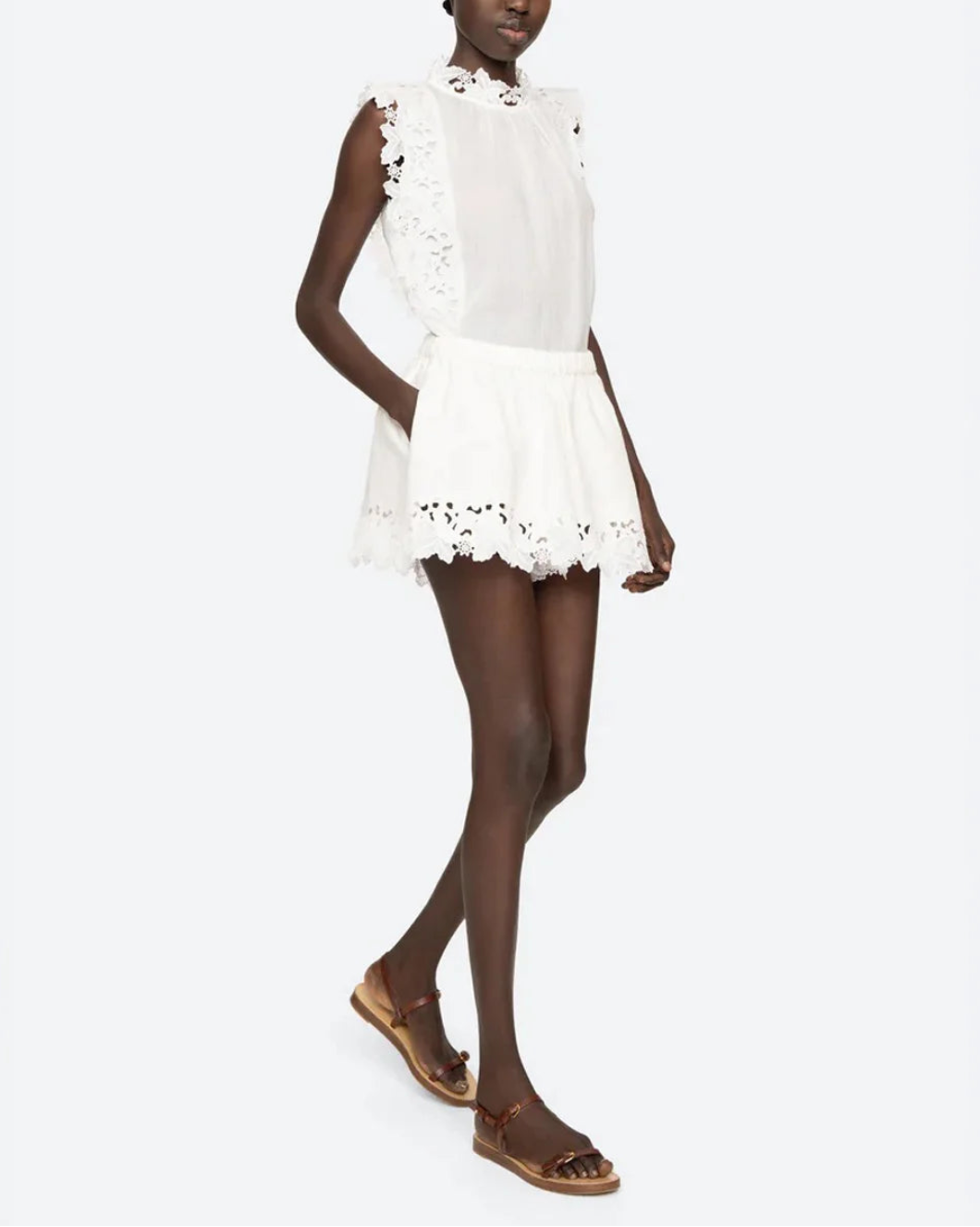 SEA NY Eleannora top white on figure front 4
