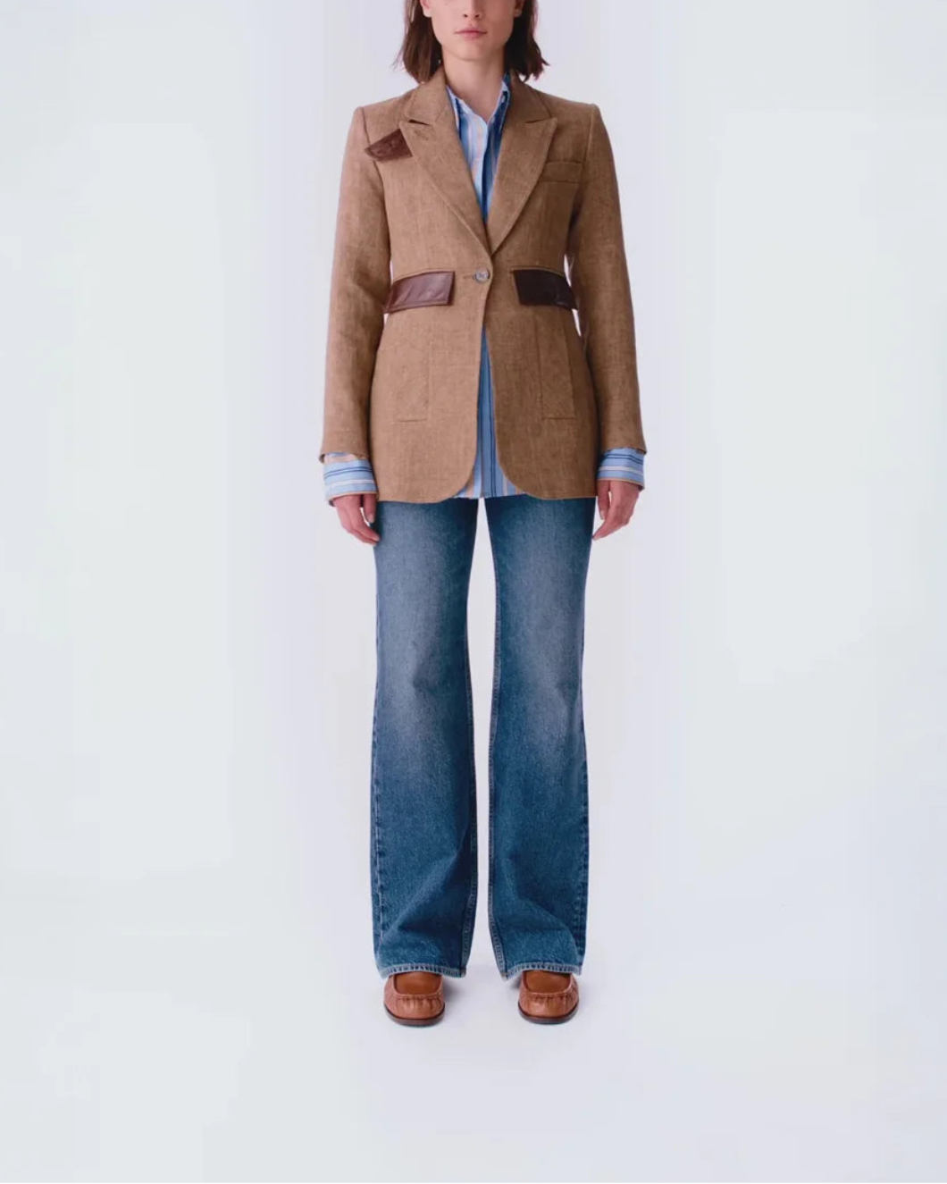 SMYTHE tailored boyfriend blazer burlap on figure