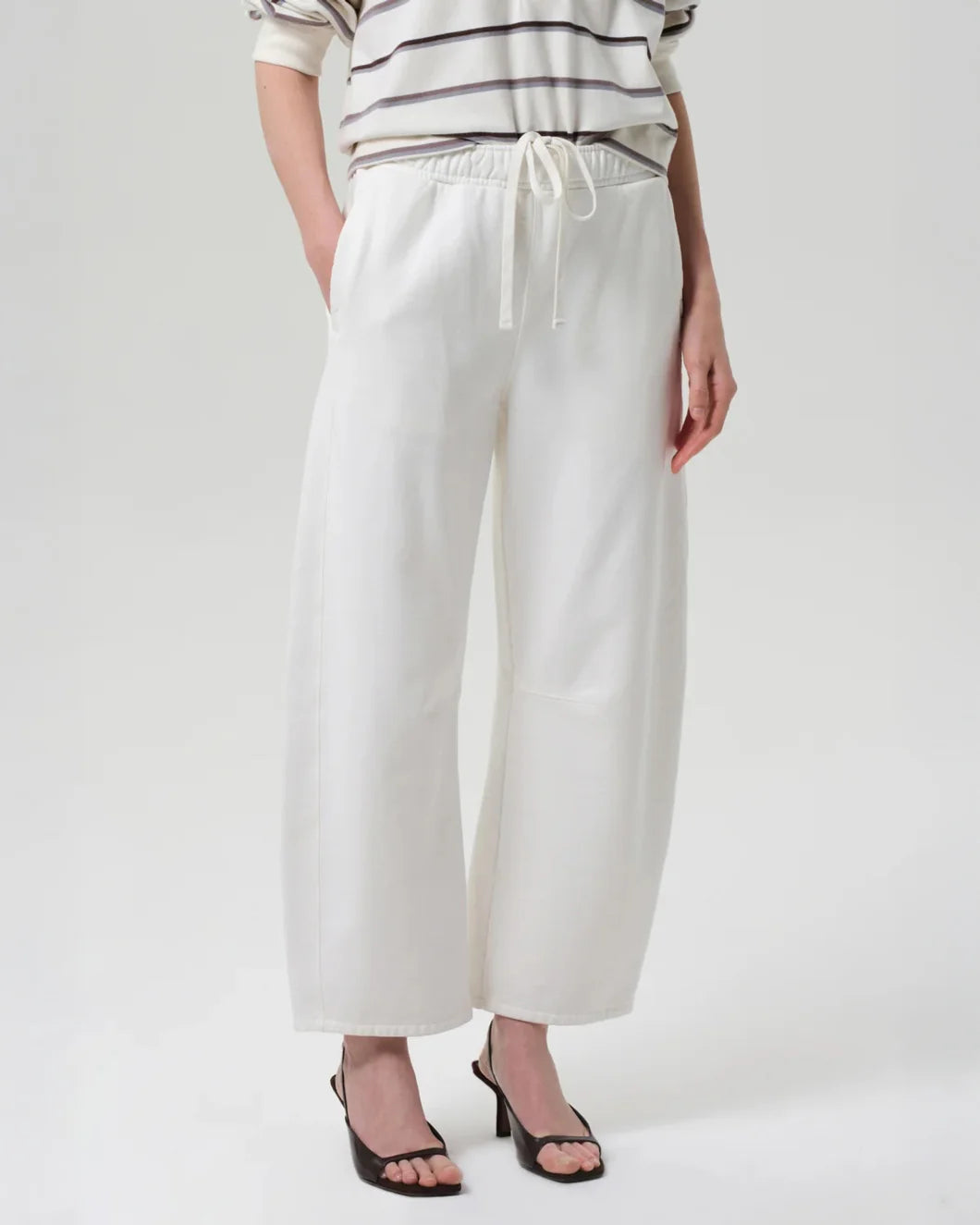 citizens of humanity Miro Sweatpant in Pashmina white on figure front view