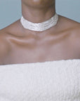 maggoosh currents choker silver on figure detail