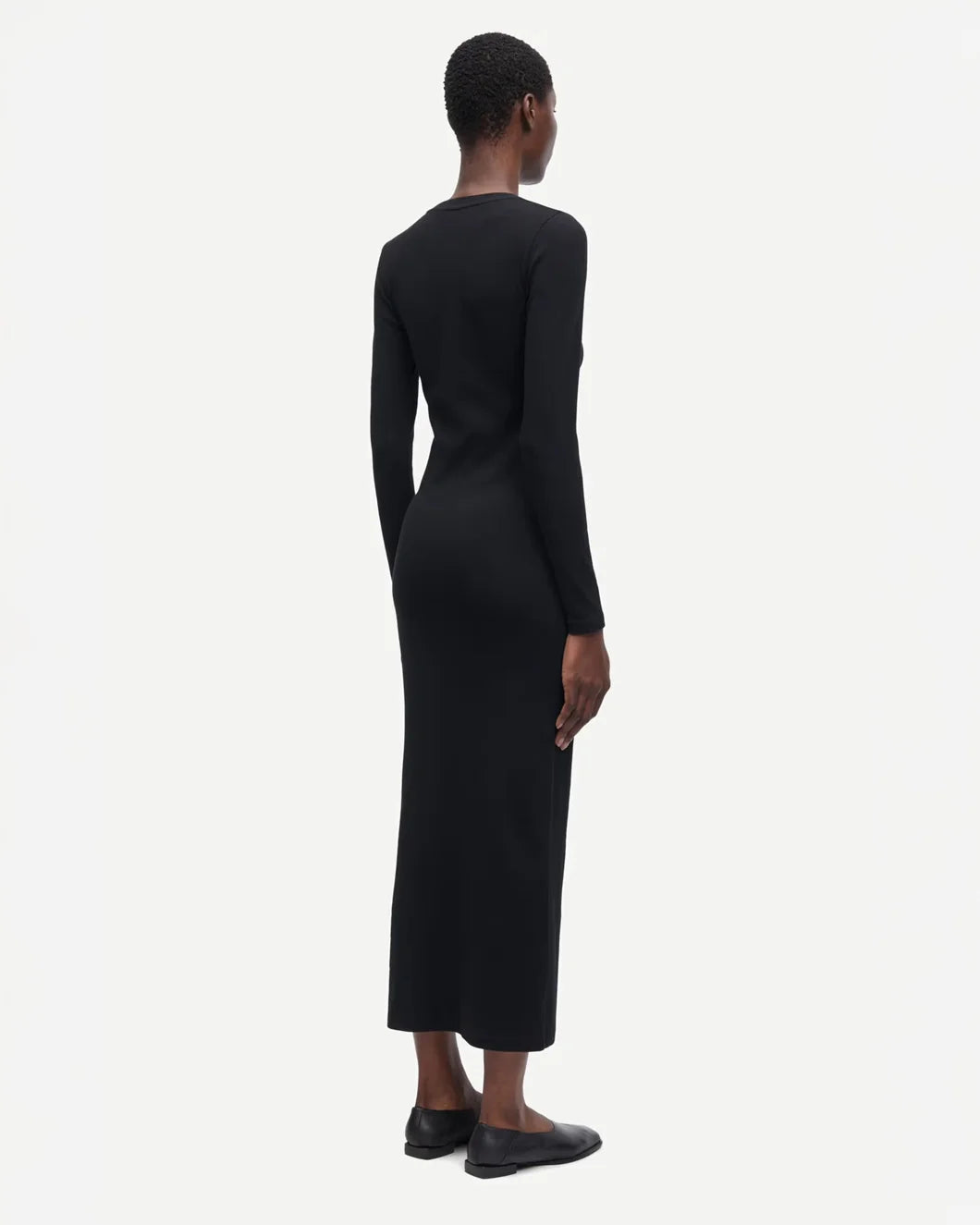 samsoe samsoe saalexa midi dress black on figure back